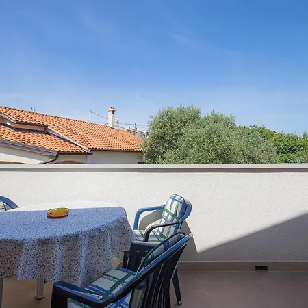 Ankica B4+2 With Private Parking Place & Wifi Daire